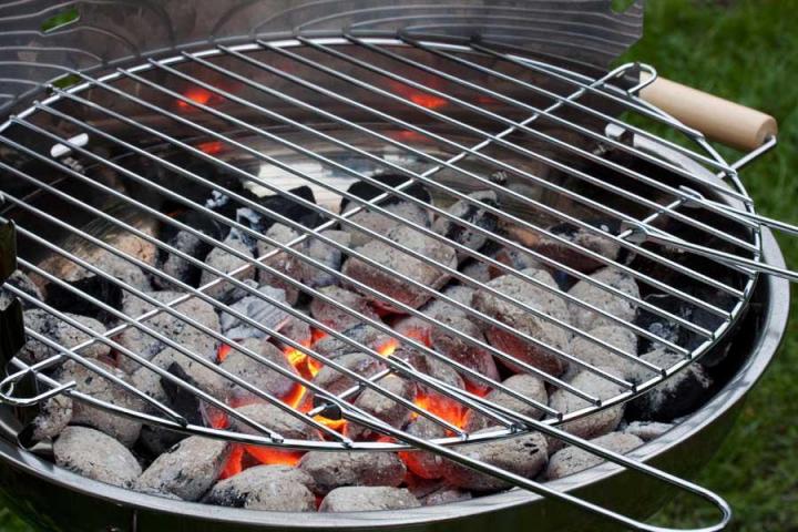 Barbecue and Canopy Rental Montreal