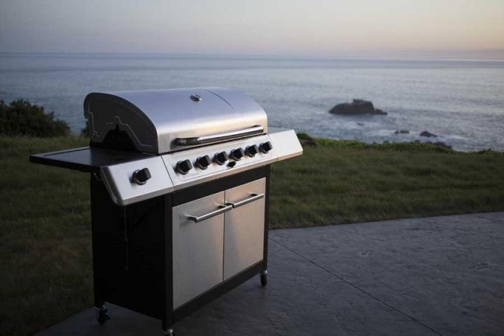 Faites votre choix parmi nos modèles de barbecues électriques ou à propane !